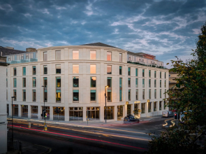 Apex City of Bath Hotel