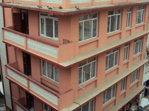 Metro Eco Hotel