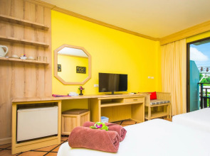 Phuket Island View Resort