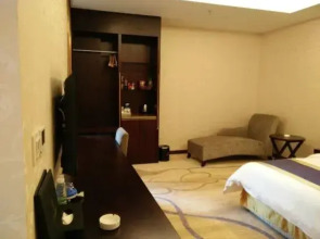 Qiubei Chuanyu Hotel