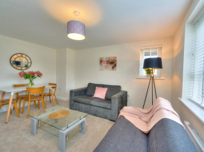 Executive Fairfields Apartment