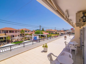 Sunbliss Studios & Apartments.