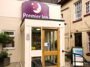 Premier Inn Manchester Altrincham
