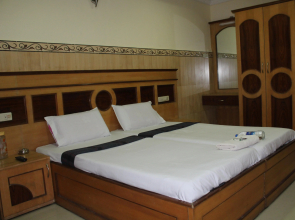 Sri Lakshme Lodge