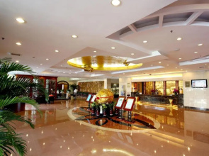 Yangzhou Chenmao Jingjiang Hotel