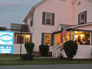 Circle Court Motel