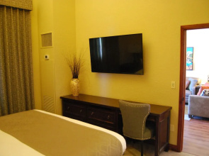 White Pines 1-BD at Westgate - Echo