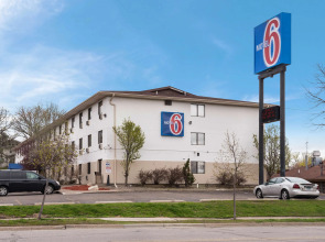 Motel 6 Saint Paul, MN - I-94