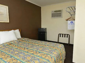 Americas Best Value Inn Hannibal