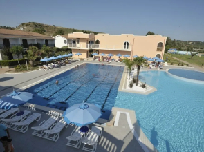 Santa Monica Resort & Village