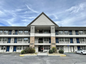 Motel 6 Columbus, GA – Columbus Airport