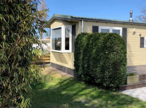 Chalet in Wiringherlant With Garden Terrace