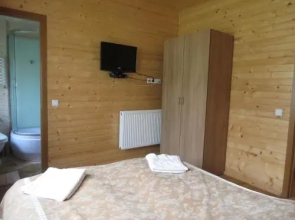 Bilyy Kamin Guest House