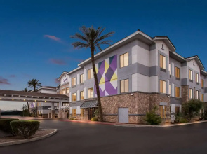 Spark by Hilton Phoenix East Mesa