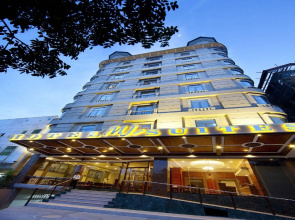 MJ Hotel & Suites
