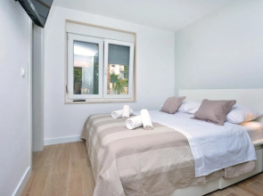 Amazing Home in Split With Wifi and 5 Bedrooms