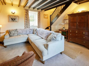 Host Stay Newton Cottage