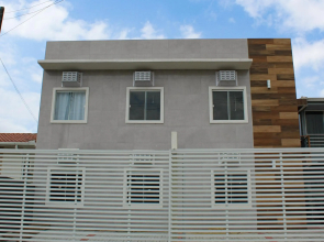 Disponivel Virada - Estúdios e suítes com piscina, ar, wifi e estacionamento - BRUNO KLEMTZ - Casa Olinda