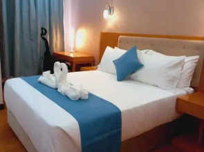 Z Addis Hotel