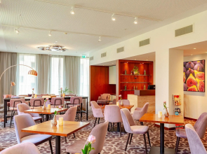 Crowne Plaza Amsterdam South by IHG
