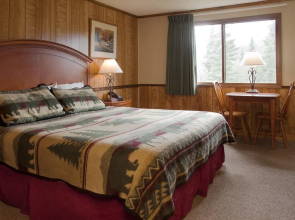 Denali Park Hotel
