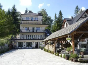 Sepia Spa