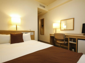 Shin Osaka Sunny Stone Hotel