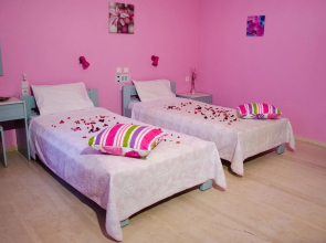 Galini Studios & Apartments