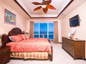 Villa Del Playa Penthouse 6