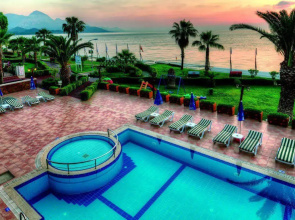 Valeri Beach Hotel