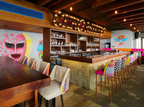 Отель Aloft Palm Jumeirah