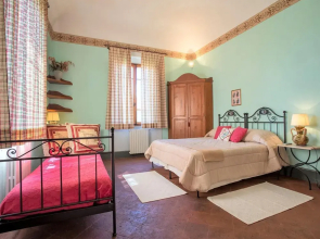 Peccioli Villa Retreat