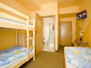 Moon Hostel Kraków