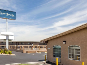Travelodge by Wyndham Victorville