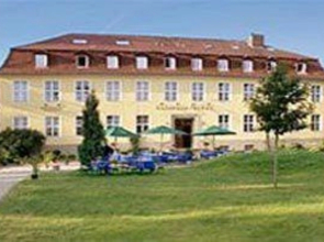 Familien- und Freizeithotel Gutshaus Petkus