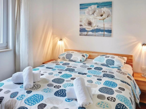 Stunning Home in Povlja With 4 Bedrooms, Wifi and Outdoor Swimming Pool