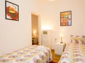 Barcelona Center Consell De Cent-muntaner