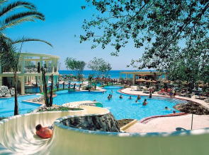 Calypso Beach Hotel