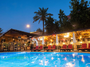 Fatih Hotel Kleopatra