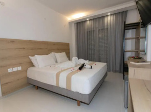 Hotel Philoxenia