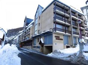 Apartment Petit Studio cabine Avec Garage Et Terrasse Sud