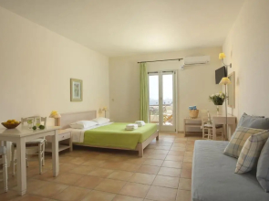 Aeolos Hotel