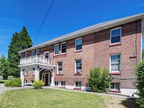 Charming Klamath Falls Apt: Walk to Downtown