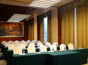 Holiday Inn Shanghai Pudong Nanpu by IHG