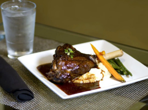 Ellis Hotel, Atlanta, A Tribute Portfolio Hotel by Marriott