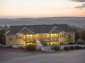 Stonebridge Village Condominiums