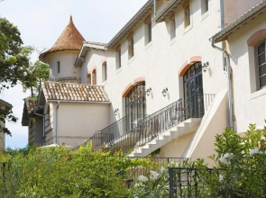 Château Saint Pierre de Serjac
