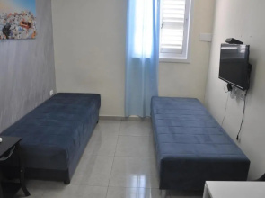 Short Term Apartment Tel Aviv Bat Yam 411
