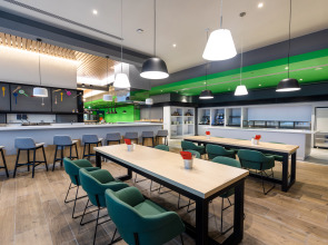 Studio M Arabian Plaza Hotel & Hotel Apartments