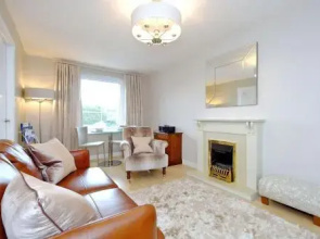 Fonthill Apartment